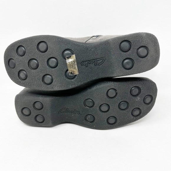 Clarks Ashlyn Suede Ankle Boots - Picture 7 of 8